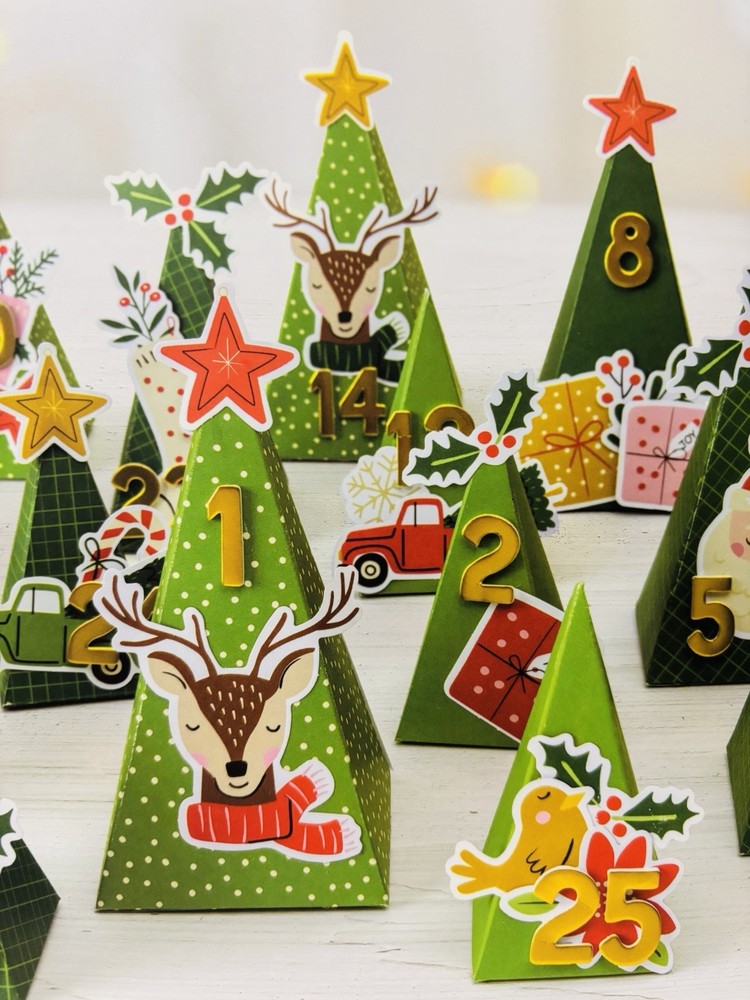 DCWV Paper Projects Advent Trees Kit - Makes 27 Christmas Countdown Trees - NEW