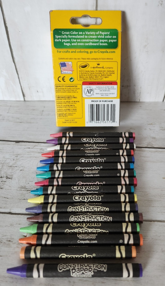 2012 Crayola "Construction Paper" Crayons 16ct READ