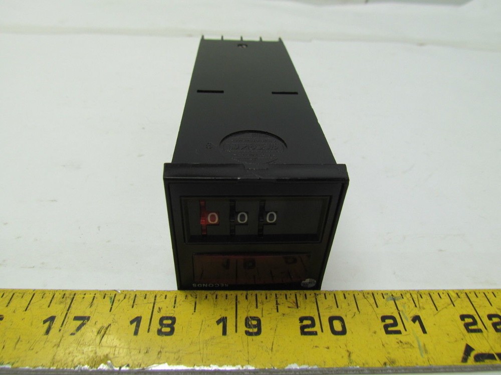 Gefran 98905132 Timer 110 Volt TVD 2/999 Digital
