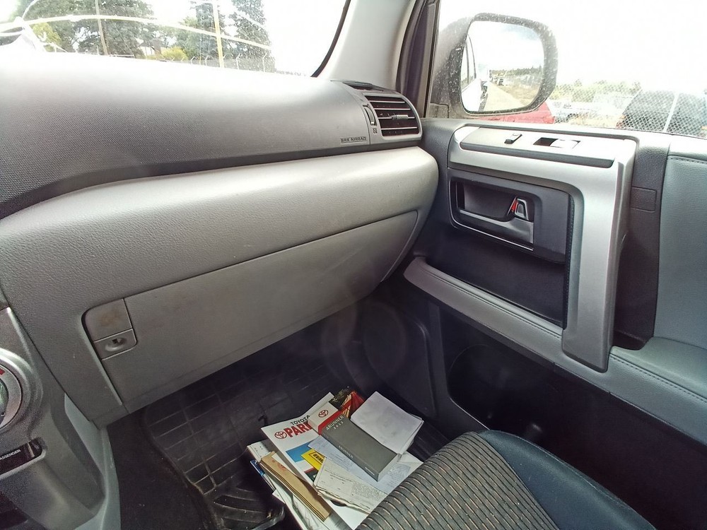 Jack And Tools From 2012 4Runner 12244025