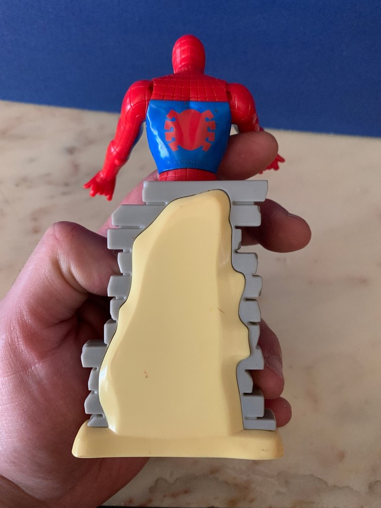 TOY MARVEL SPIDER MAN 2010 17 CM