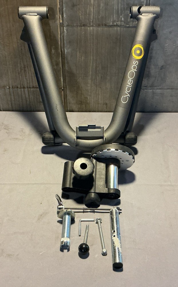 CycleOps Mag Indoor Bike Folding Trainer Older Model