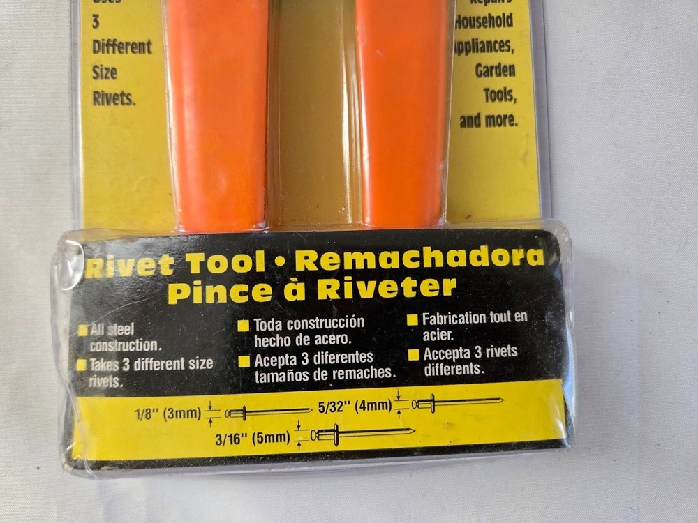 NIP Arrow Fasterner E -Z Pull 3 size Rivet Tool