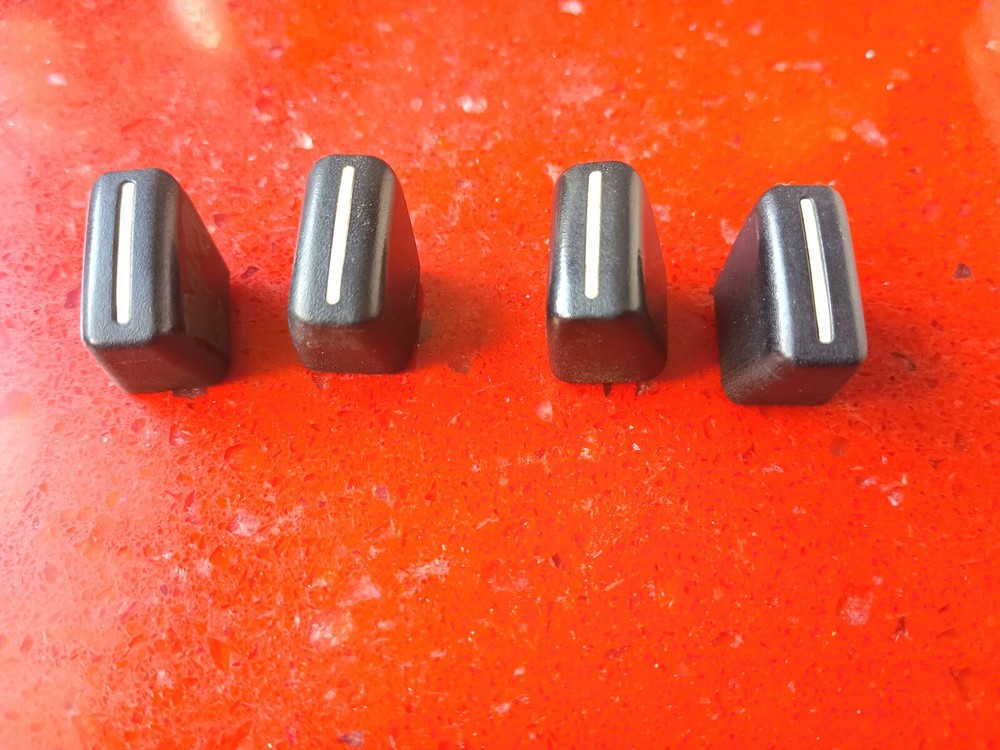 92 93 94 Geo Metro OEM Climate Control A/C Heater Adjustment Knobs Quantity 4
