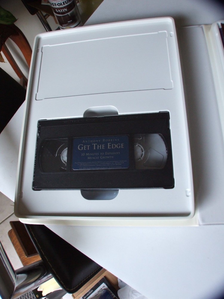 ANTHONY ROBBINS "GET THE EDGE" VHS & CD'S SET !!!!!