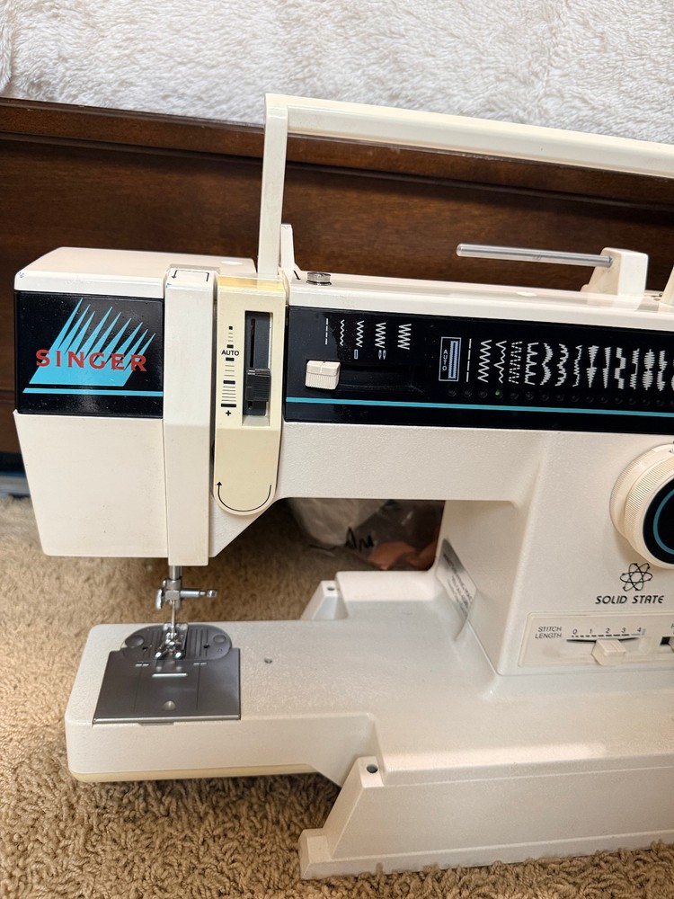Singer Solid State Sewing Machine Model 9044