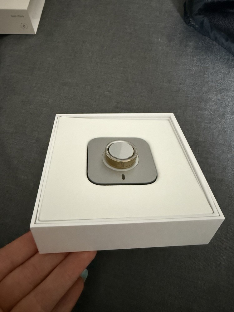 Oura Ring Gen 4- Size 9