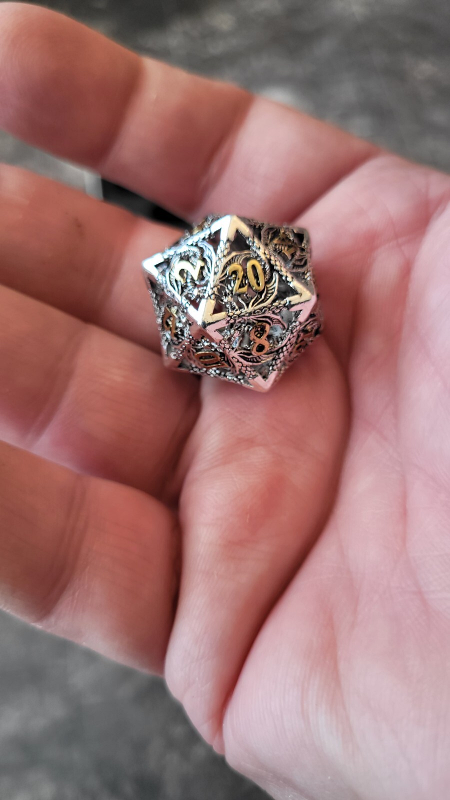 Hollow Metal Dice Set with Box, 7-Piece DND Gaming Dice for RPGs