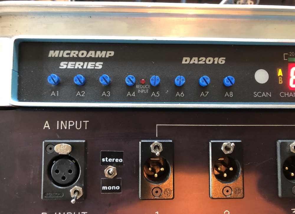 ATI 8 Channel Distribution Amplifier Very Nice!