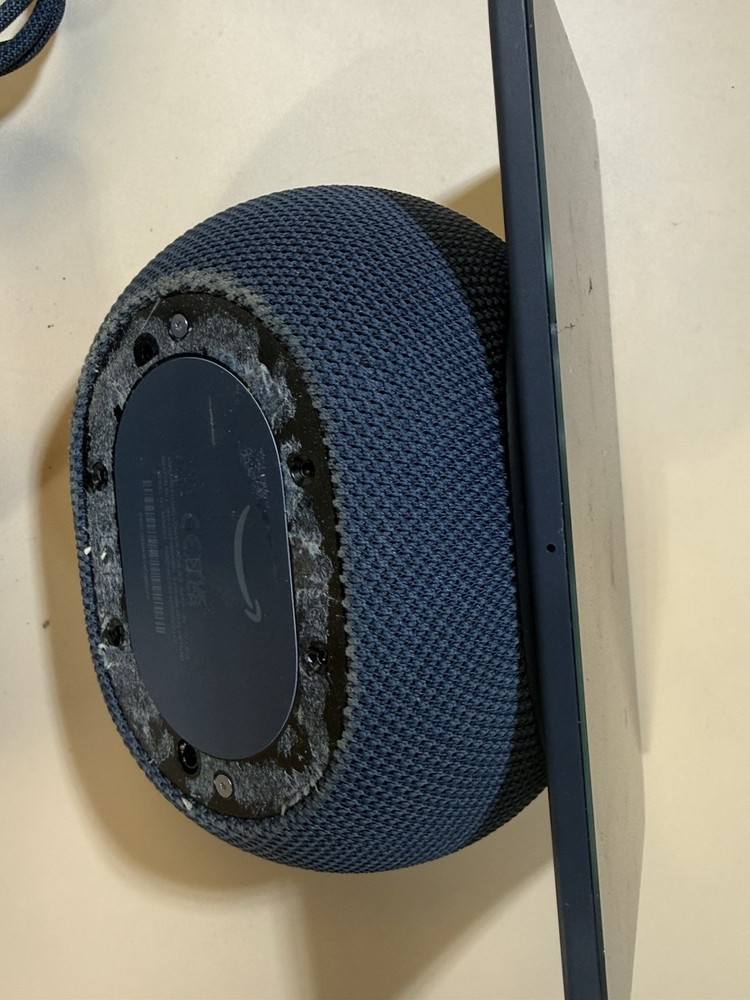 Amazon Echo Show 8 4TH GEN Broke Screen