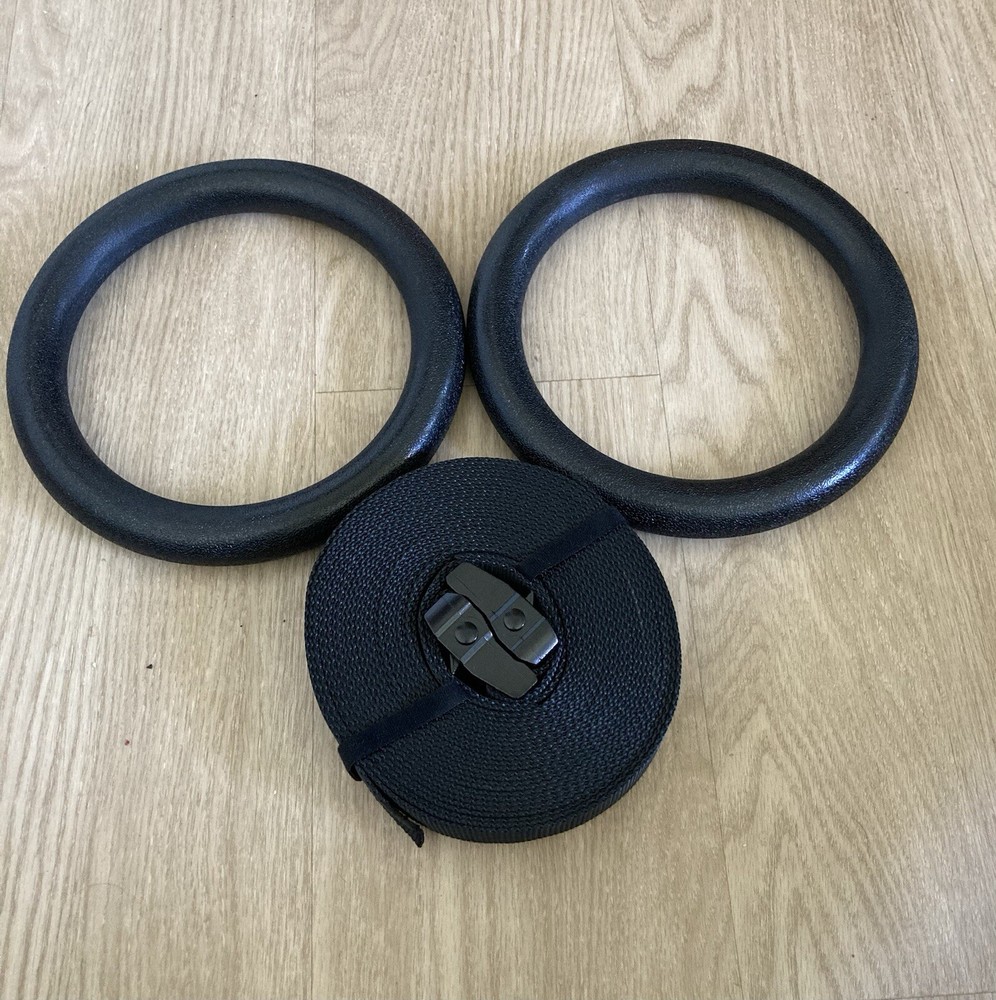 Gymnastic Rings with Adjustable Straps
