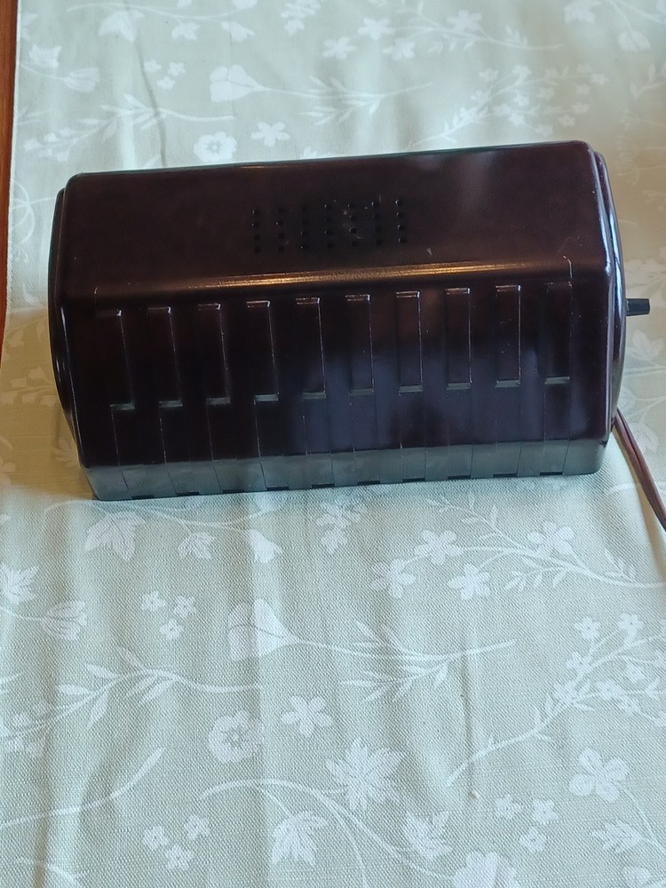 Vintage Snapit Bakelite Brown Light