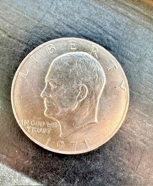 1971 Eisenhower One Dollar Coin - No Mint Mark