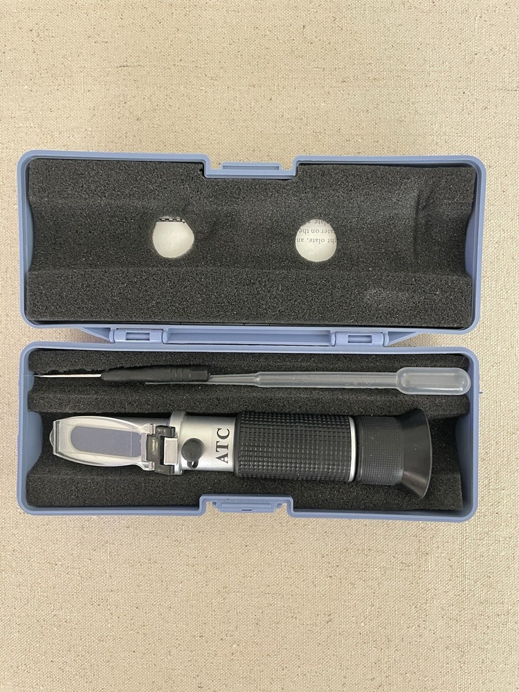 Portable Refractometer for Testing Sugar Content