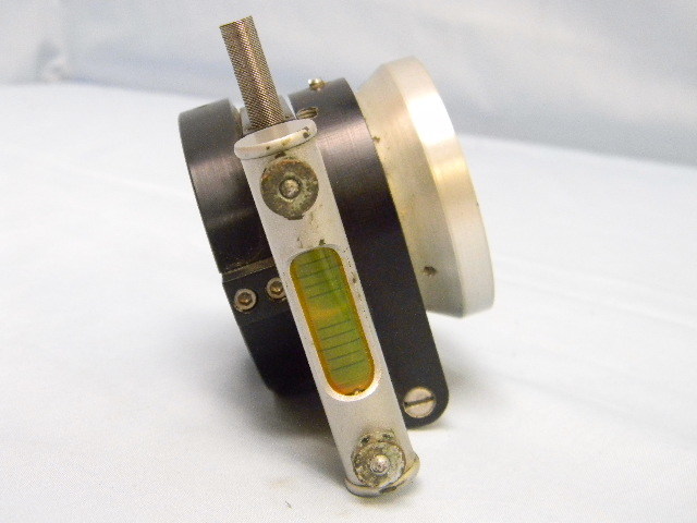 Spectra-Physics Model 61111 Fan Lens w/ Bubble Level