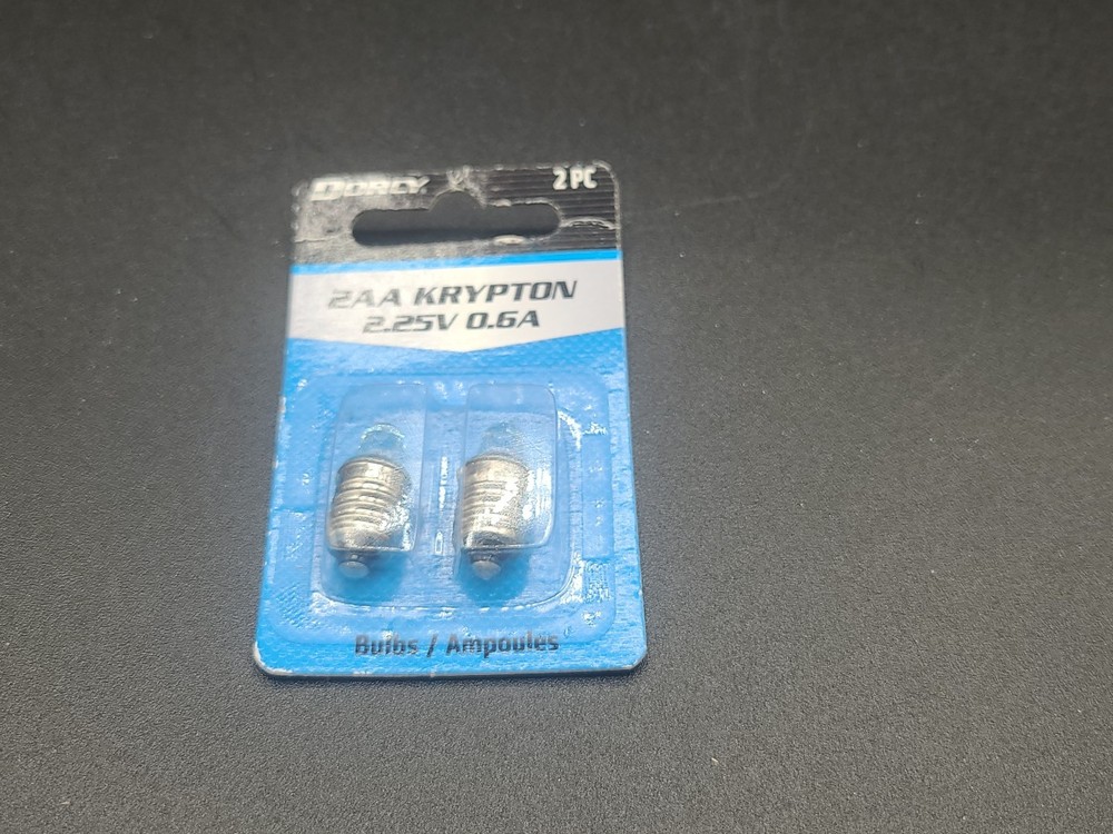 Dorcy Active Series Krypton 2.25V Replacement Flashlight Bulb (2-Pack) 41-1664