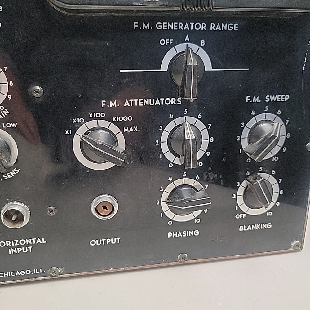 Simpson Model 480 FM-TV Genescope