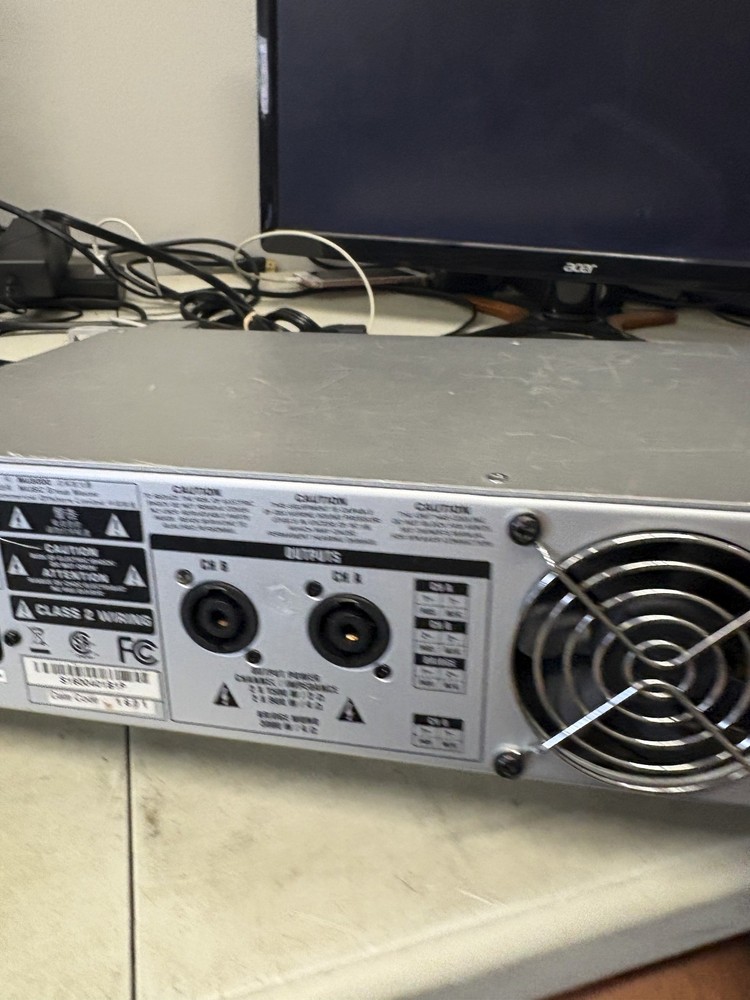 Behringer INUKE NU3000 High Density 3000 Watt Power Amplifier