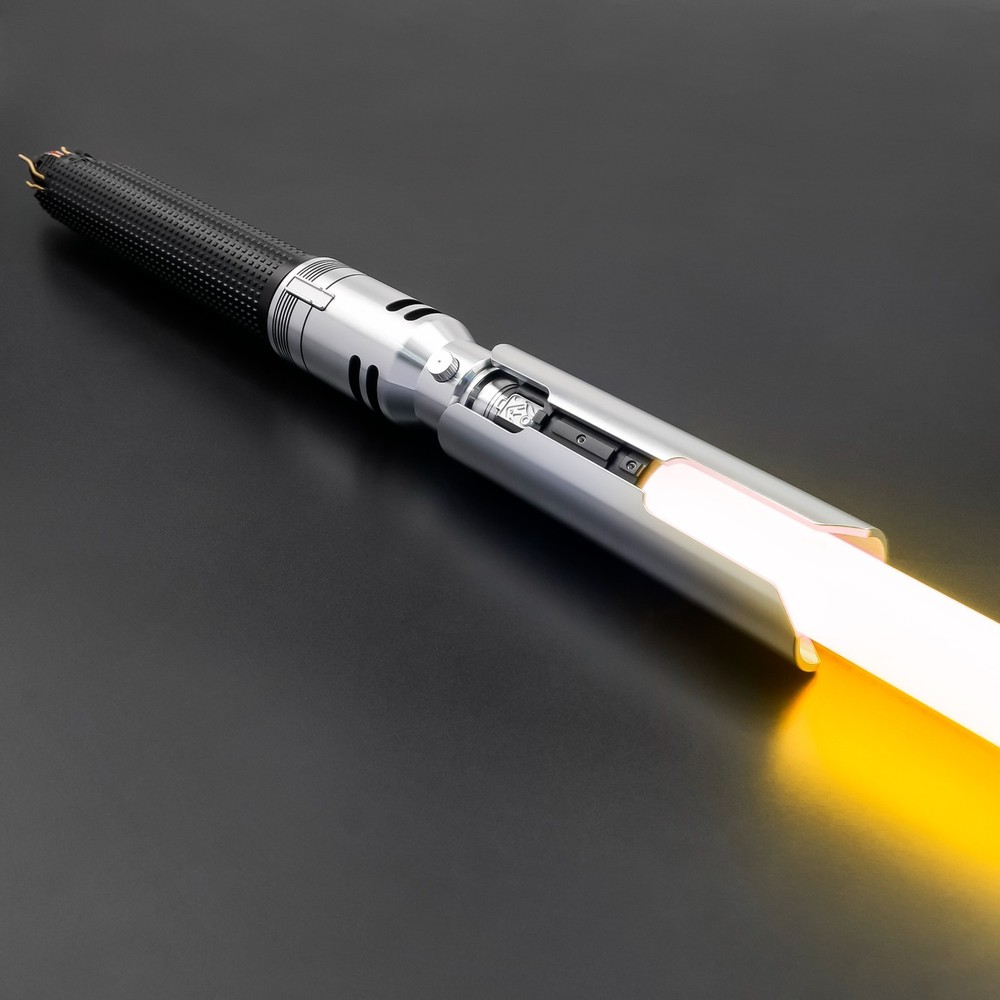 Cal Kestis Damaged Baselit Lightsaber