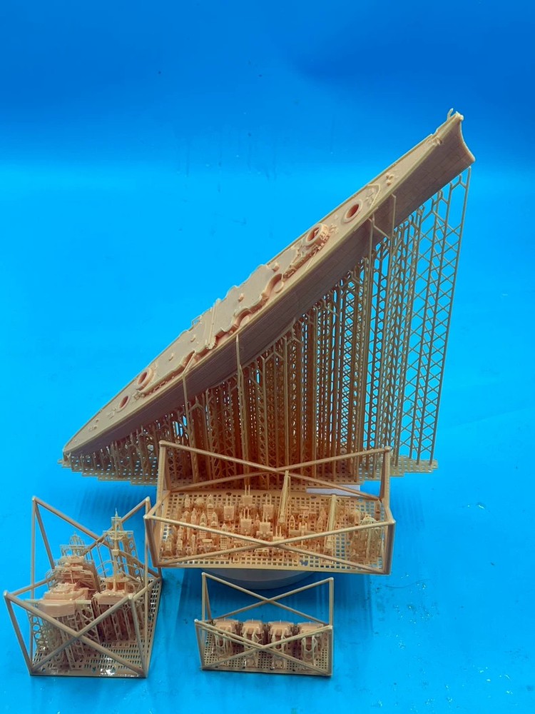 3D Printed Model Kit 1/700 German Bismarck Battleship Unpainted-