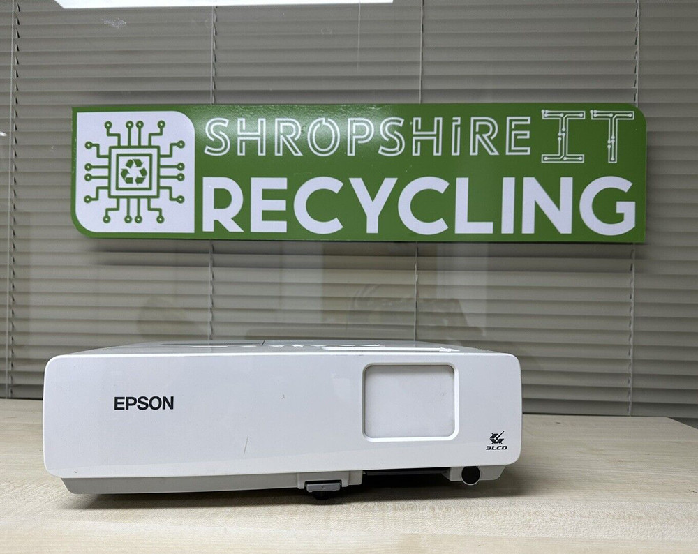 Epson EMP-83H Projector 1791 Lamp hours used Tested and Working needs filter