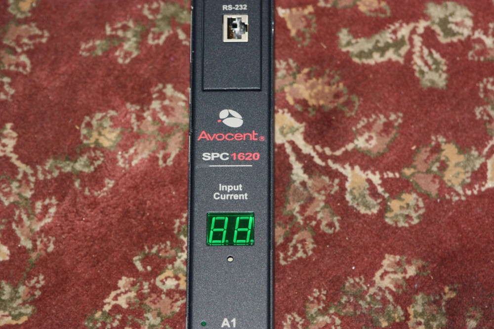 AVOCENT SPC1620 SPC1620V3 16 OUTLETS SECURE CONTROL POWER DISTRIBUTION UNIT