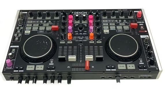 DENON DN-MC6000 4-Channel DJ Controller with 2 Mic Inputs and Headphone Out