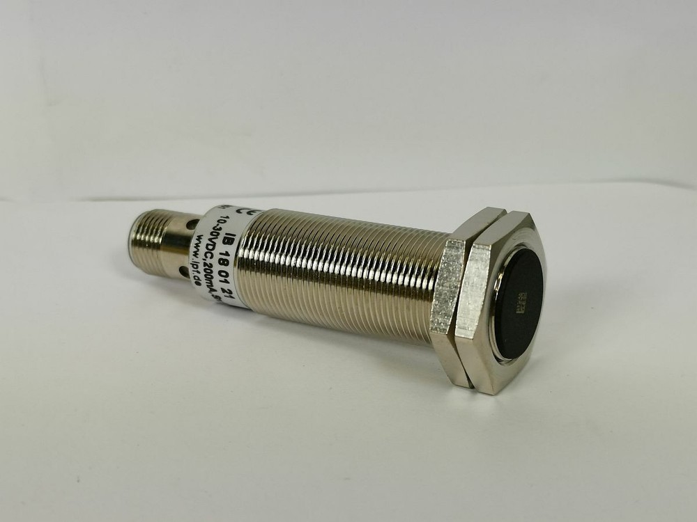 IPF IB 180121 Inductive Sensor