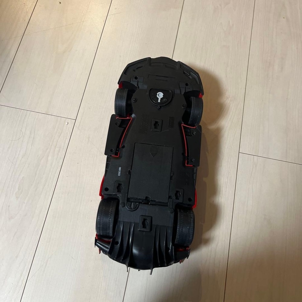 LaFerrari 54, numbered, red