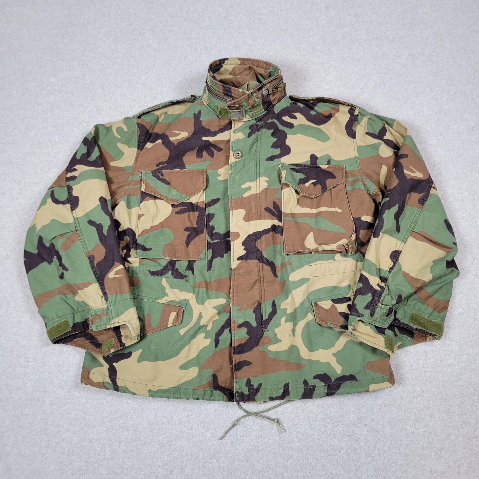 US Army M65 Field Jacket Coat Mens Medium Extra Short Woodland Camo 90s USGI