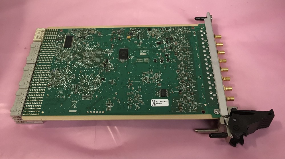 PXIe-6672 Timing & Synchronization Module 194495D-01L