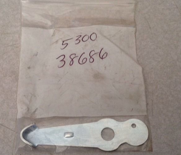 (1) poulan choke shutter part # 530038686