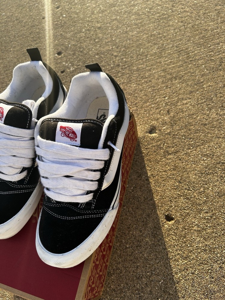 Vans Knu Skool
