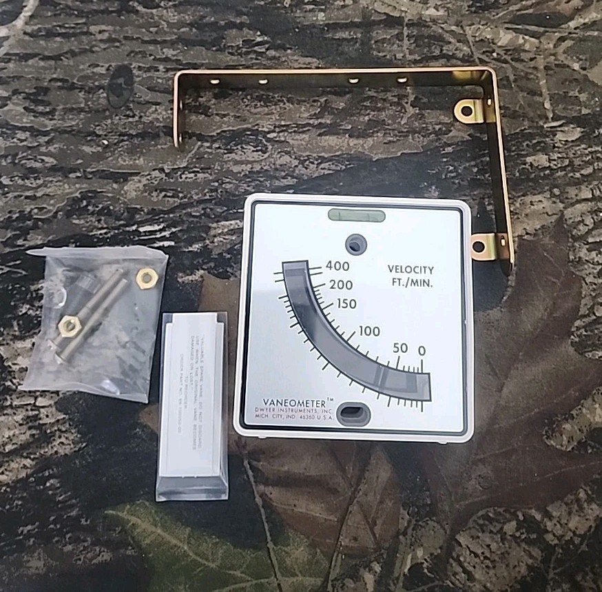 NOS Dwyer Instruments Inc. Vaneometer 480 Swing Vane Anemometer