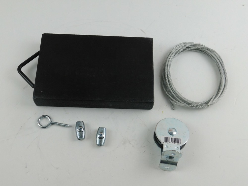 Rope Roll + Wire Rope + Counterweight Approx. 5 KG