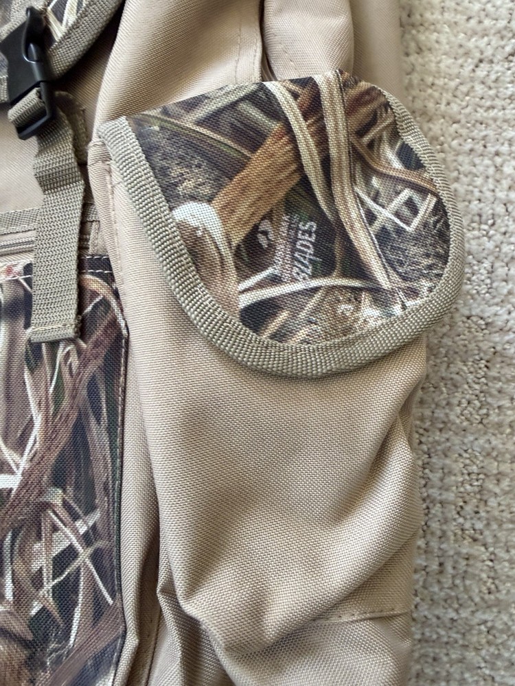 Mojo Outdoor Duck Decoy Backpack Camo/Tan NWOT