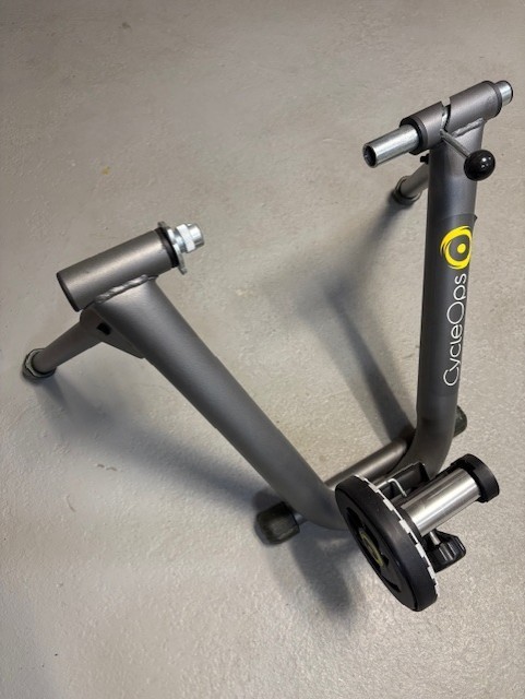 Saris CycleOps Indoor Trainer (Folding), very slightly used