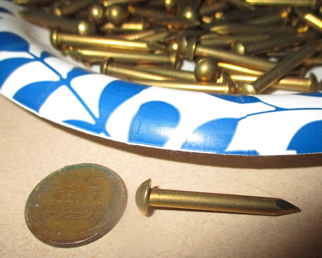 40-VINTAGE 1 1/8" X #10, SOLID BRASS ESCUTCHEON PINS NAILS, BIG ROUND DOME HEADS