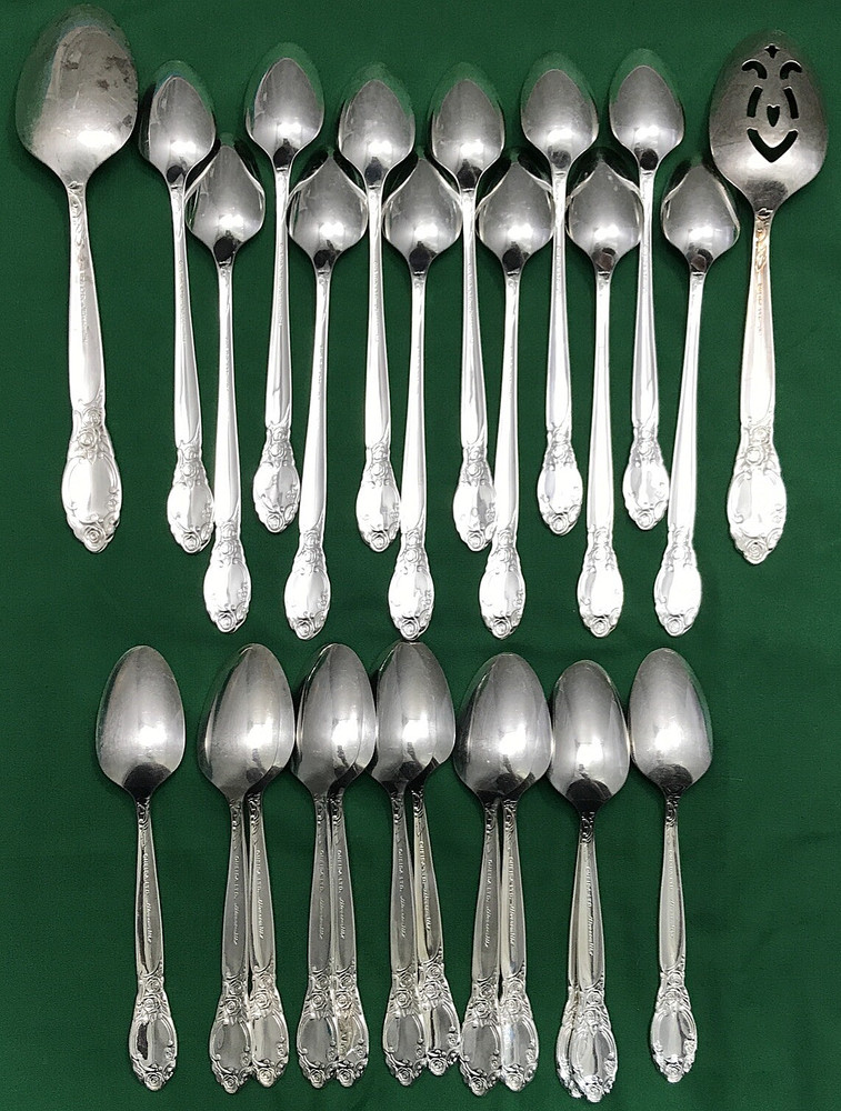 26 Pc BALLAD Silverplated ICED TEA, SERVING & TEASPOONS Oneida Very Nice!