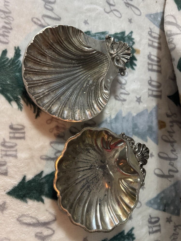 Vintage Silver Shell Dishes ￼