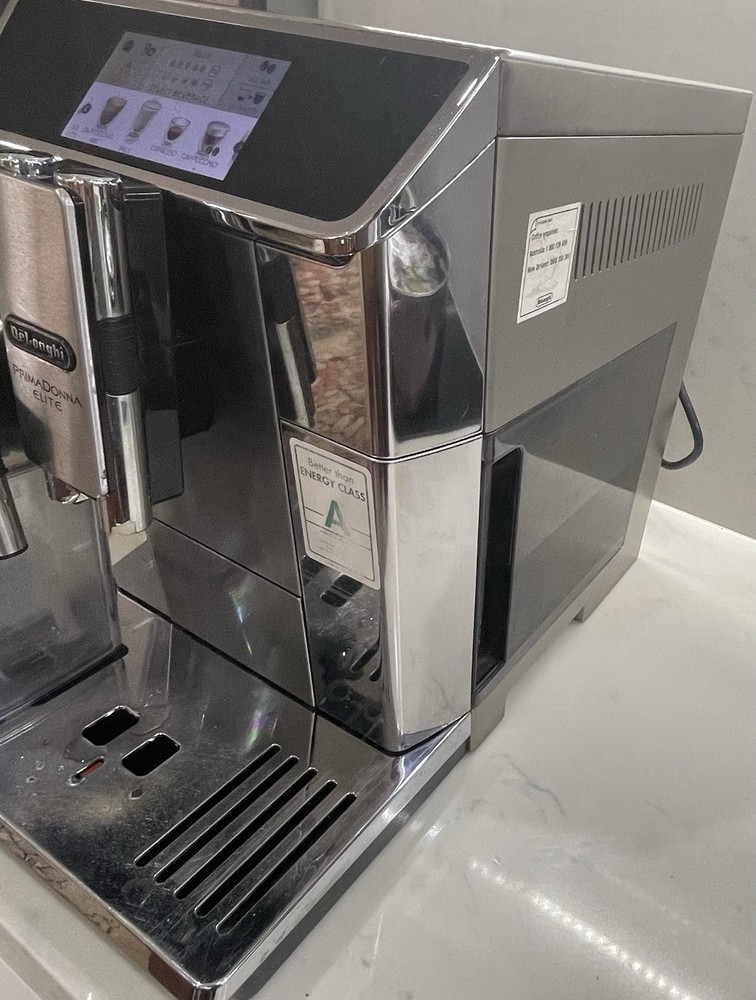DeLonghi PrimaDonna Elite Experience ECAM 650.75.MS Coffee Machine – Serviced, E