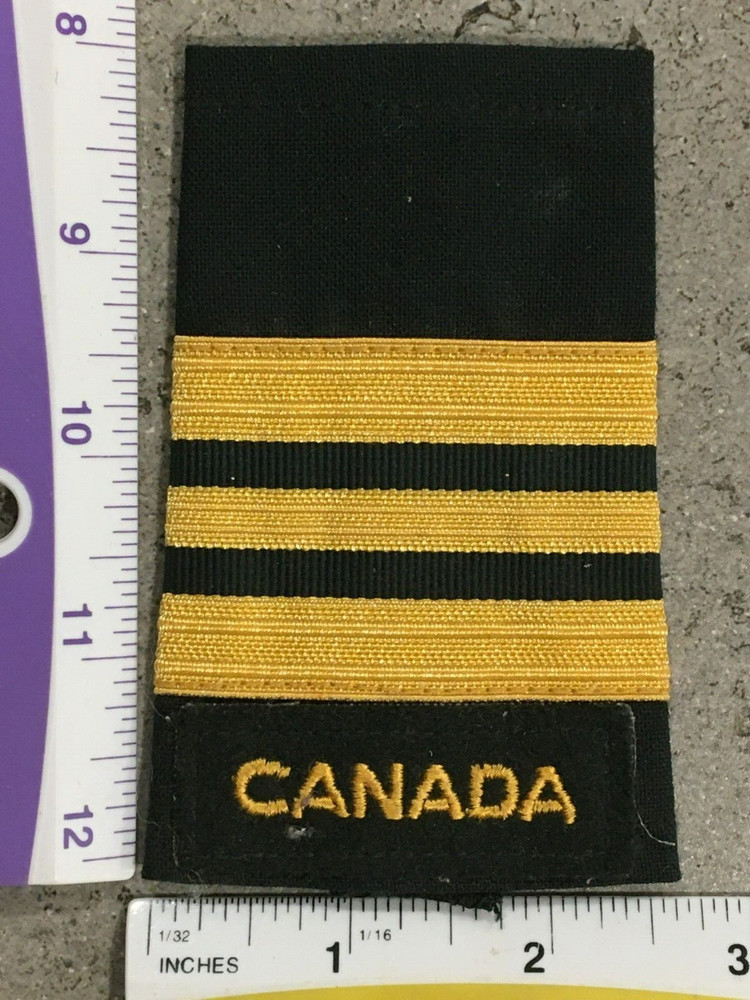 Canada sergeant shoulder Patch 3 gold stripes