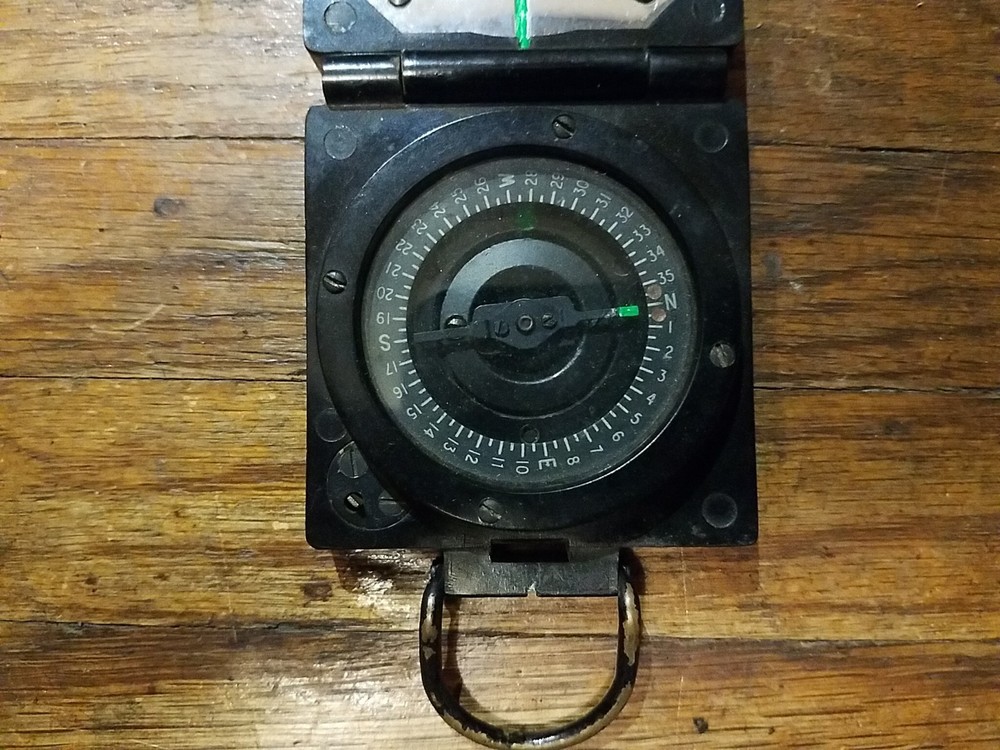 WW2 British/ Canadian Army Compass
