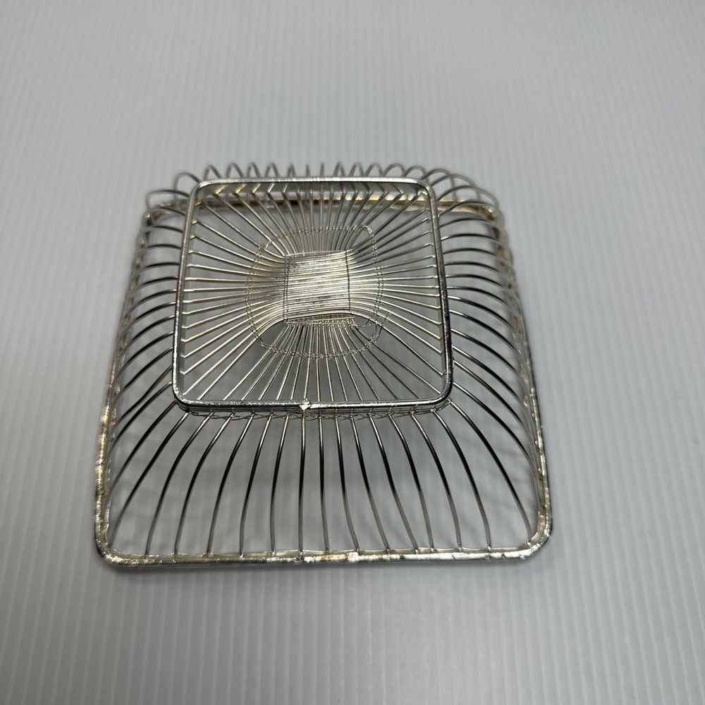 Vtg Small Silver Plated Wire Basket Square 5”x5” EUC