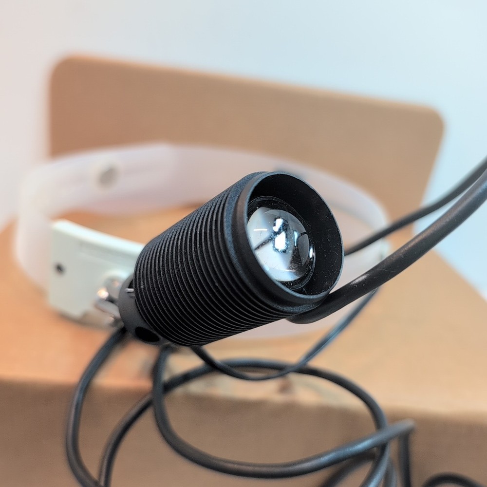 Light-Tech Halogen Physician's/Tech Focusing Headlight Model 480 - Works