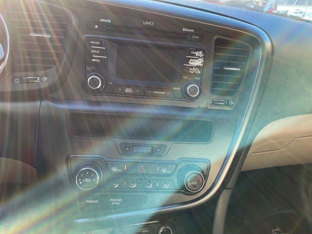 OPTIMAKIA 2013 Glove Box 4913163