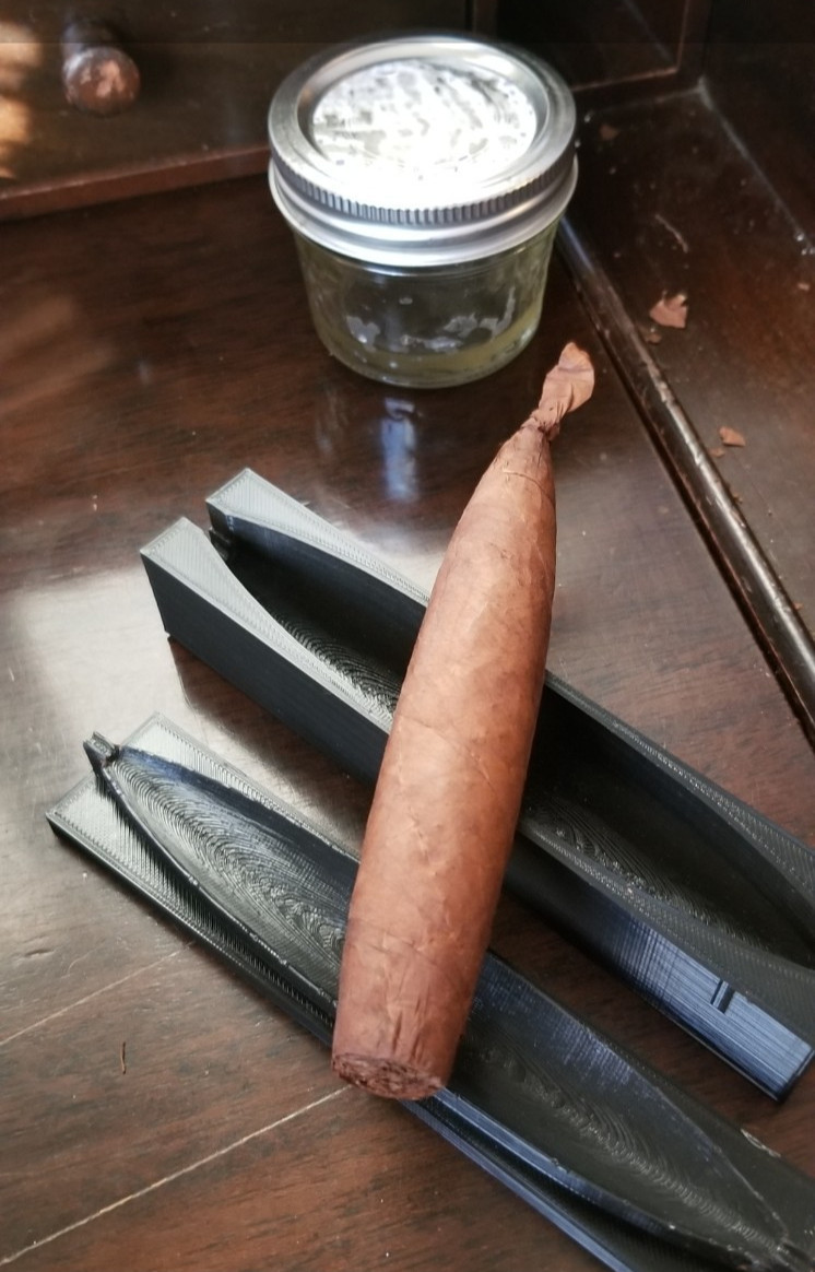 Two Cigar Molds 60g Perfecto Cigar Mold for Making Humidor Hand Rolled 2 Molds