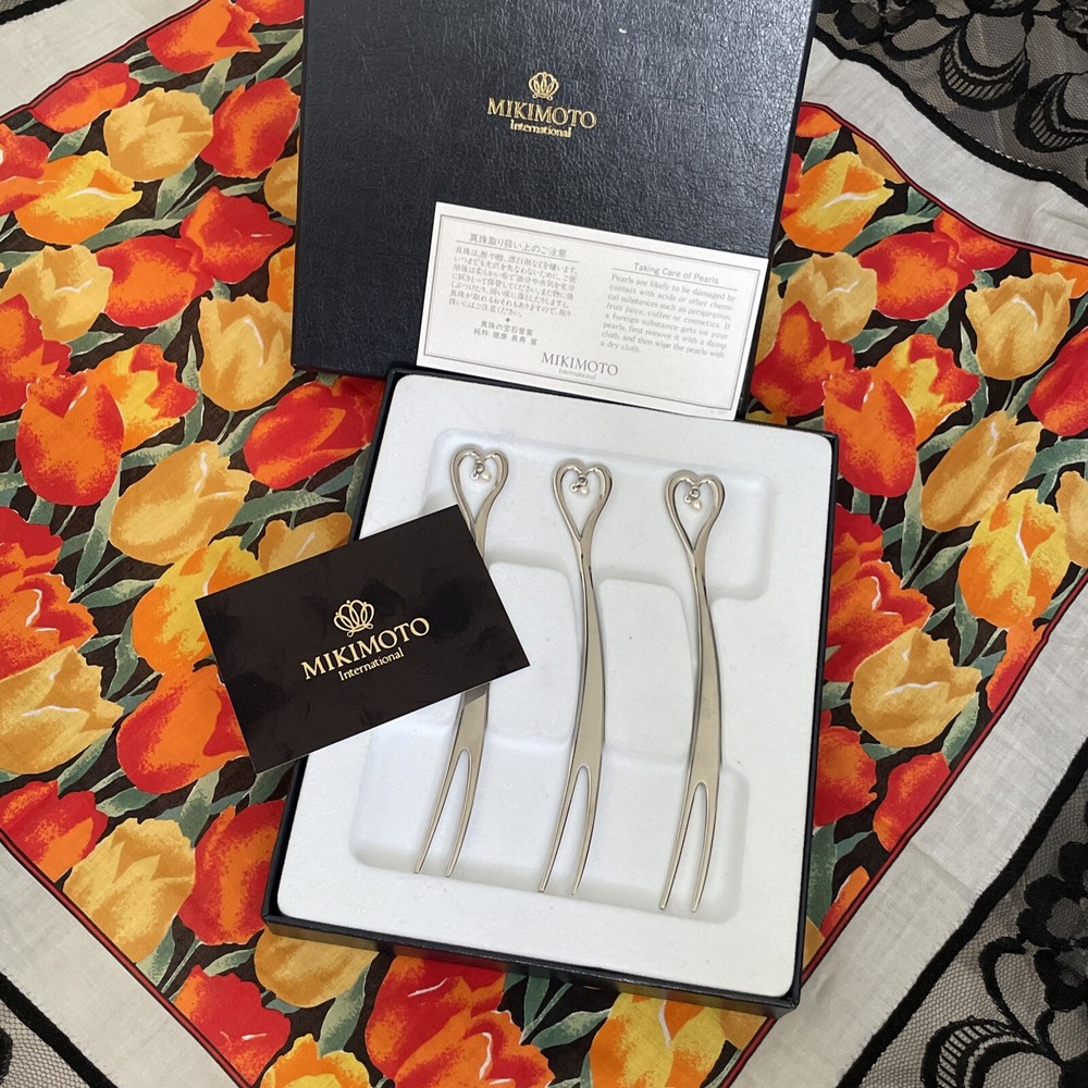 Mikimoto Little Pearl dessert fork Set In Box