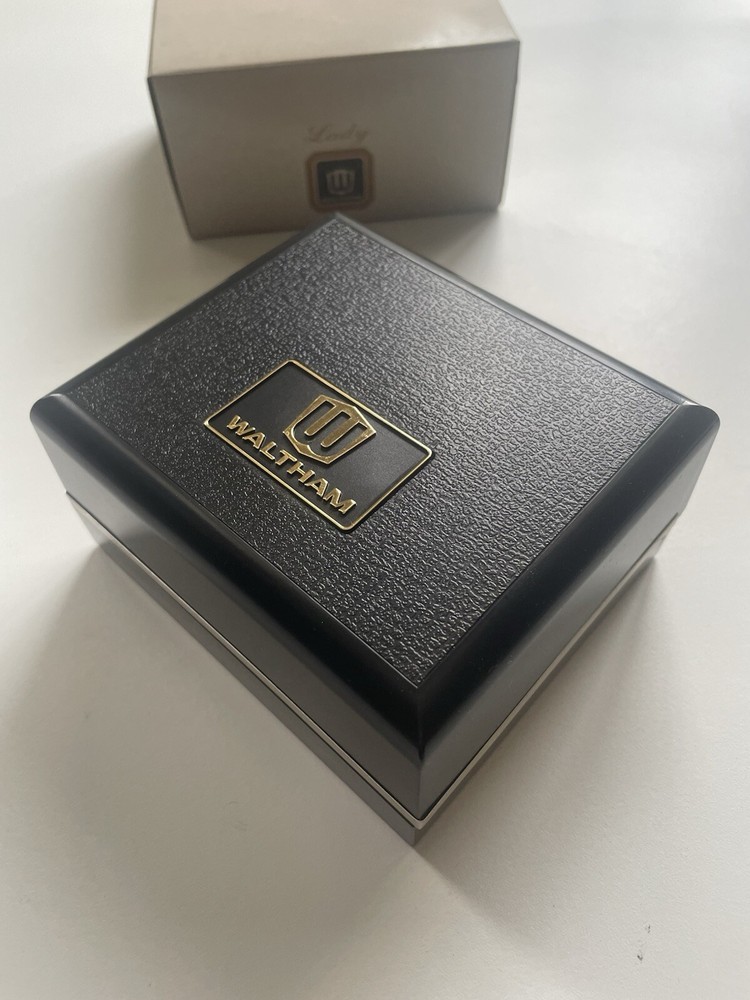 Vintage WALTHAM Presentation Box & Outer box