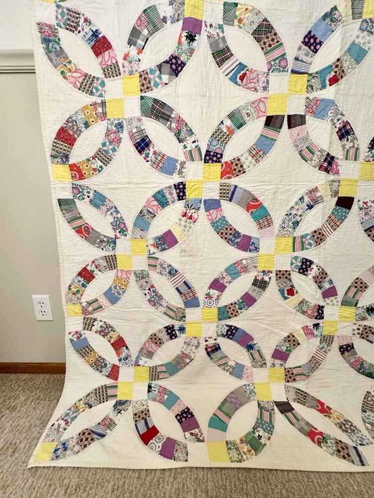 Handmade Patchwork Cotton Wedding Ring Quilt